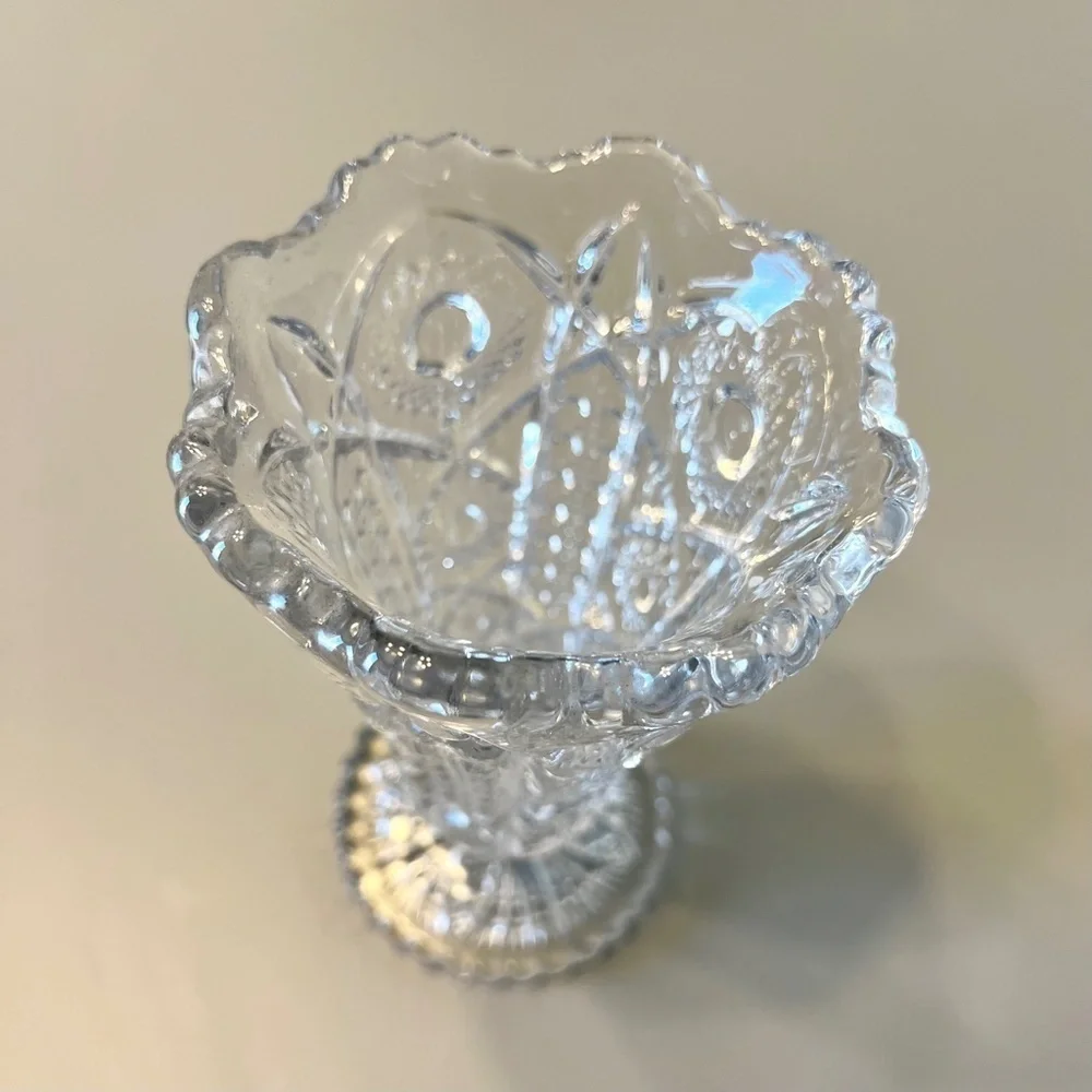 Imperial Glass Arthur Lorch 536 Hobstart & Button Pattern Vase 1980s
